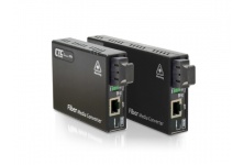 FMC-100M:  10/100Base-TX to 100Base-FX Web Smart OAM Managed Converter